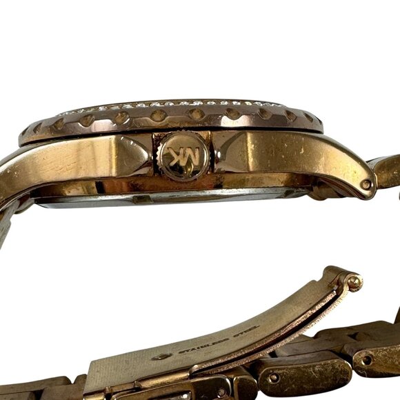 Michael Kors Runway Grey Mother of Pearl Rose Gold Plated Ladies Watch MK5453 - Picture 3 of 8
